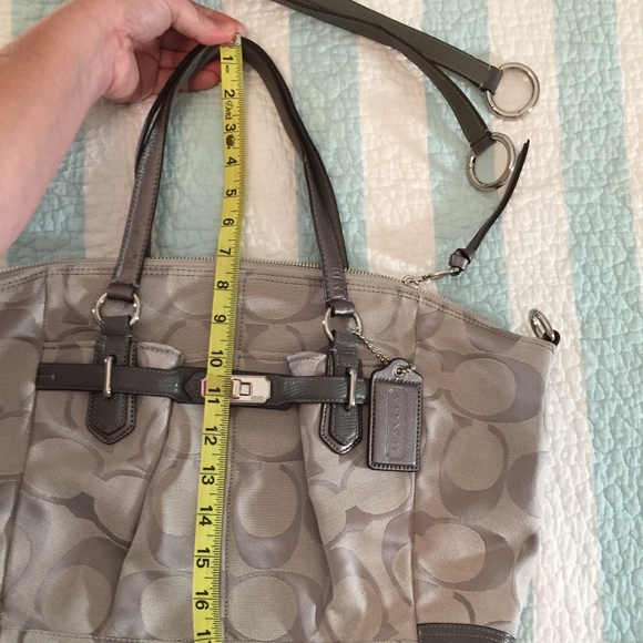 COACH Chelsea Signature Satchel D1176-17820 - Picture 8 of 8